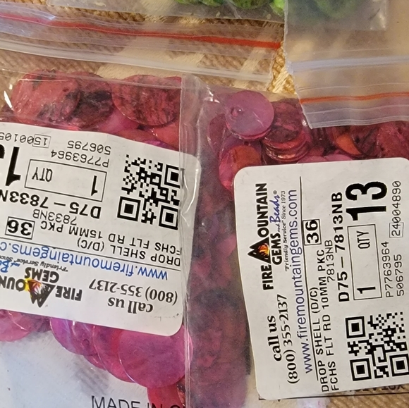 Flat Drop Shell Beads 10mm &15mm Crafting / Sewing - Picture 12 of 12